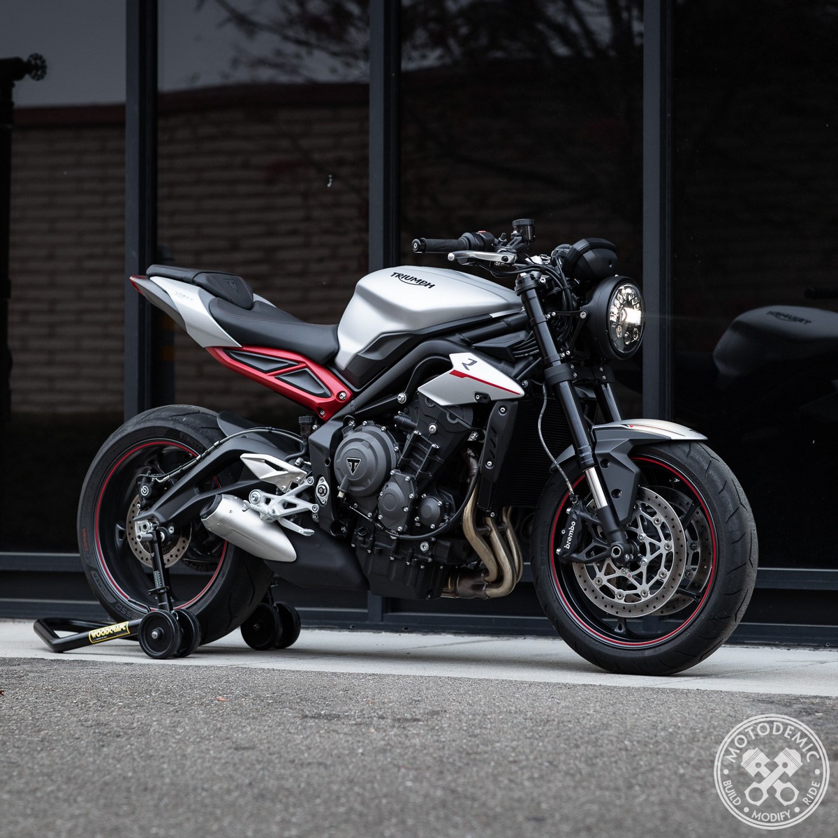 Motodemic Single LED and Round Halogen Headlight Conversion Kit